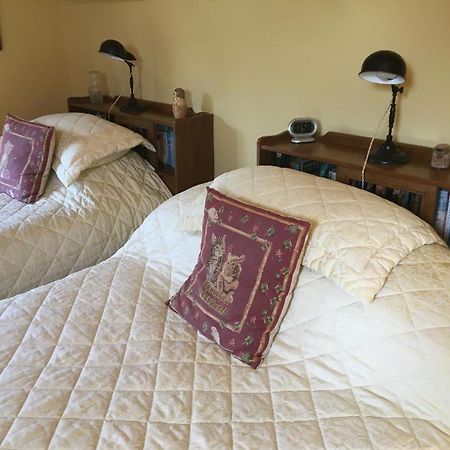 Castle Farmhouse Bed And Breakfast Glenfield Екстериор снимка