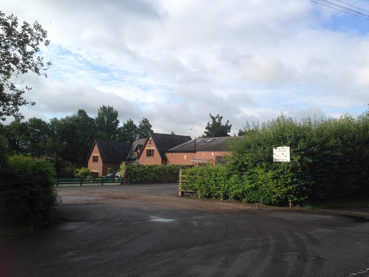 Castle Farmhouse Bed And Breakfast Glenfield Екстериор снимка