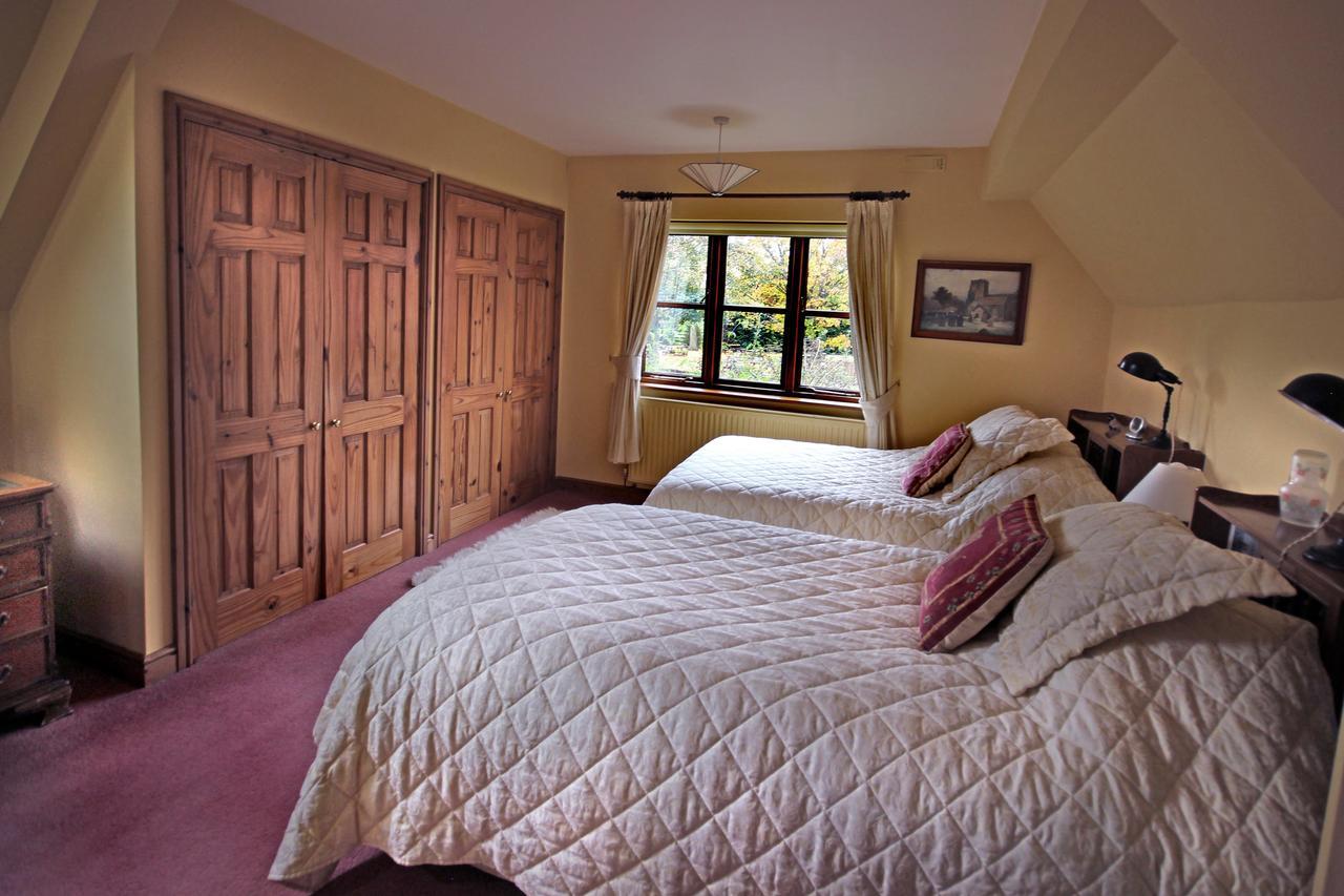 Castle Farmhouse Bed And Breakfast Glenfield Екстериор снимка