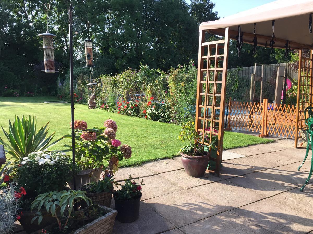 Castle Farmhouse Bed And Breakfast Glenfield Екстериор снимка